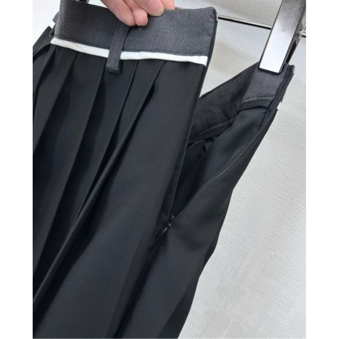 エレガント 高級感 PRADA プラダ スーパーコピー スカート 上品 フェミニン