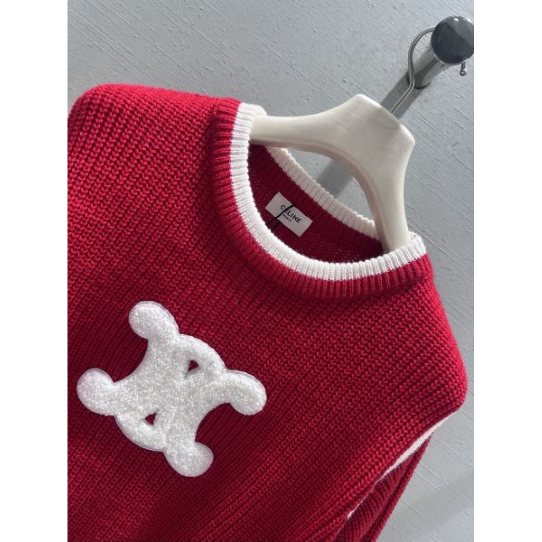 ミニマル モダン CELINE セリーヌ スーパーコピー 半袖Tシャツ シック 上品