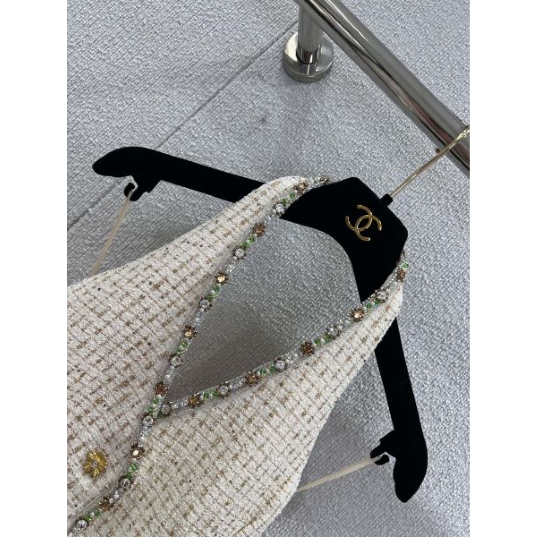 セクシー モダン CHANEL シャネル コピー ホルターネックトップス 上品 洗練