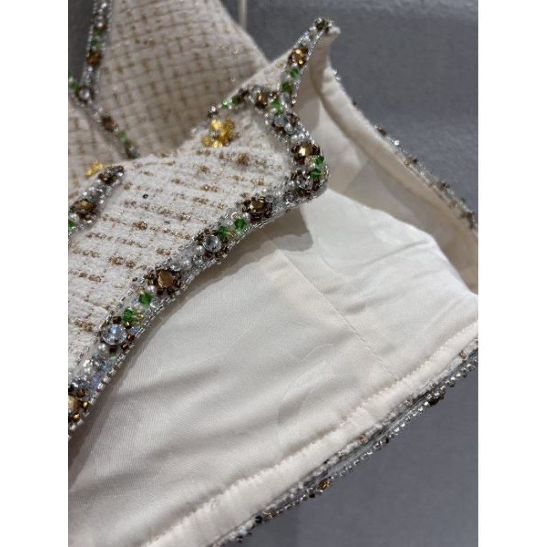 セクシー モダン CHANEL シャネル コピー ホルターネックトップス 上品 洗練