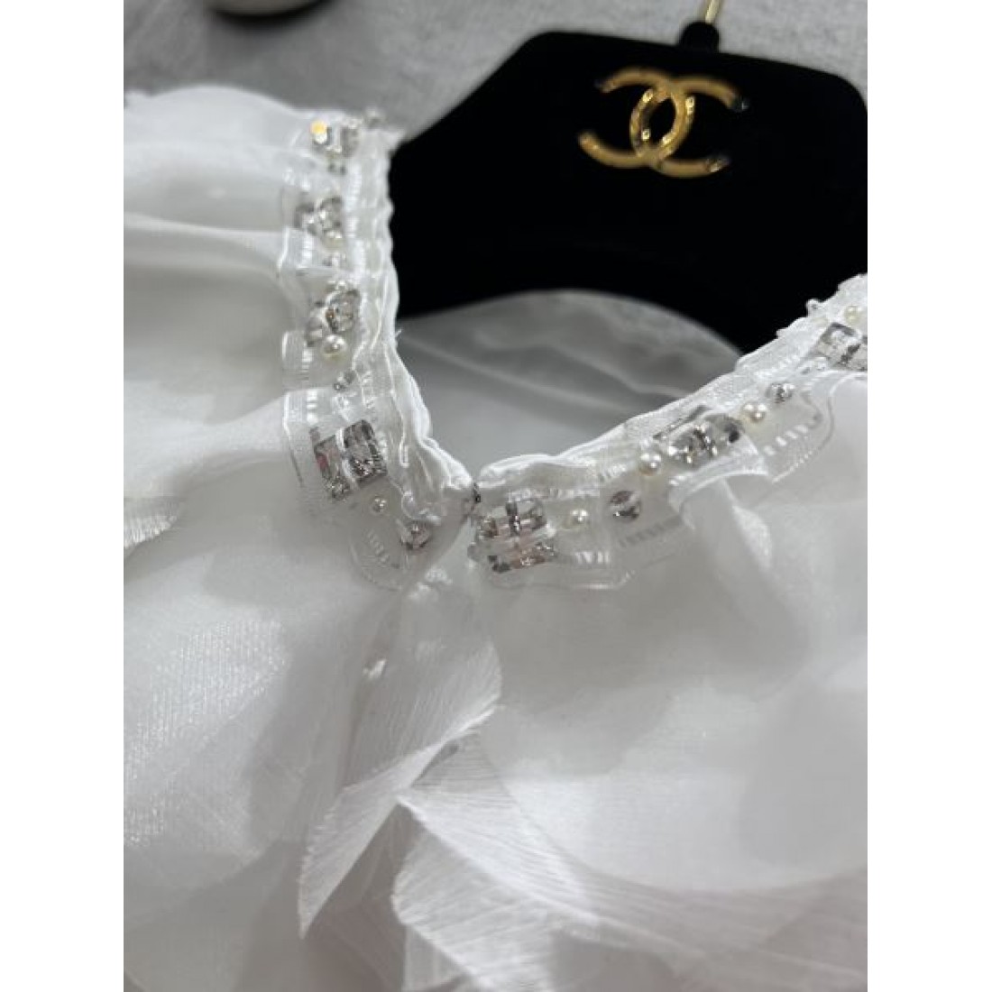 シンプル 洗練 CHANEL シャネル コピー ノースリーブトップス 上品 フェミニン