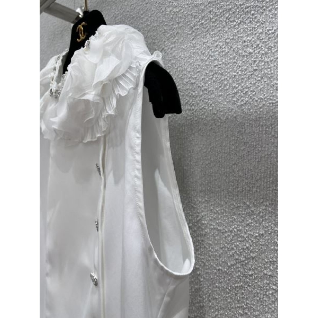 シンプル 洗練 CHANEL シャネル コピー ノースリーブトップス 上品 フェミニン