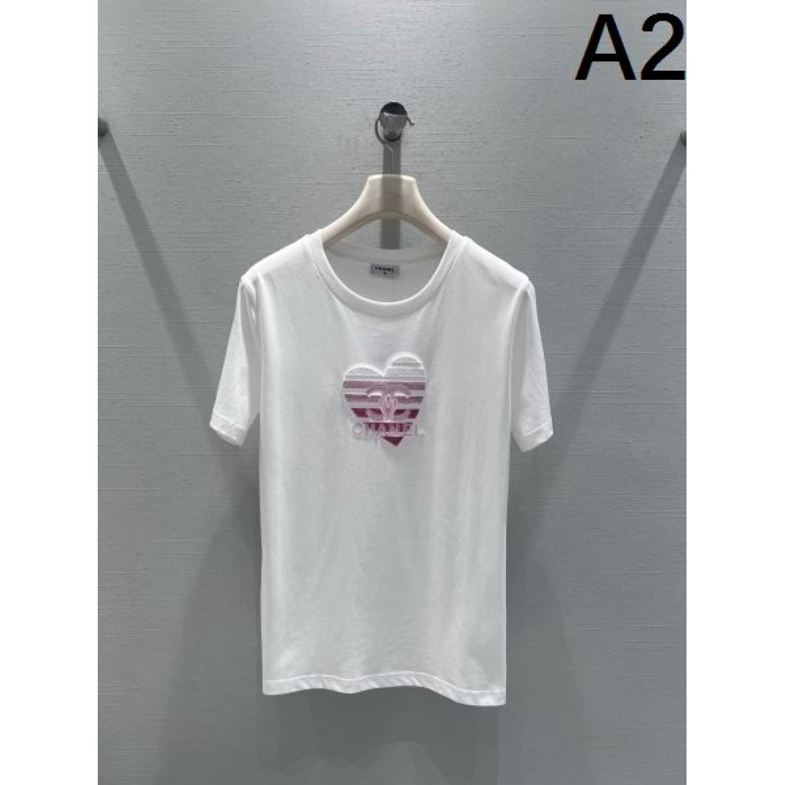 フェミニン 上質 CHANEL シャネル コピー 半袖Tシャツ 洗練 モダン