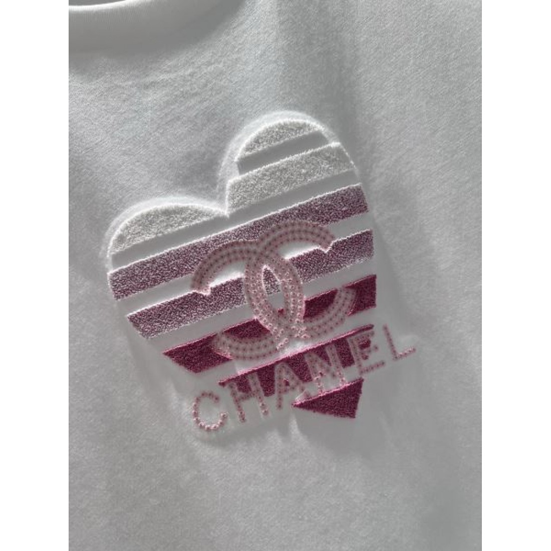 フェミニン 上質 CHANEL シャネル コピー 半袖Tシャツ 洗練 モダン