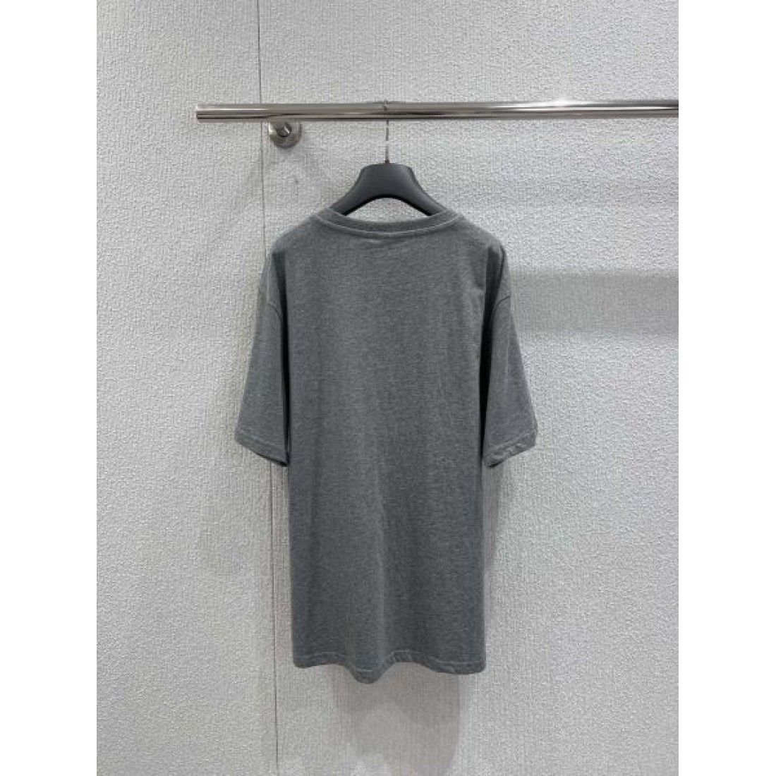 ラグジュアリー 繊細 DIOR ディオール コピー 半袖Tシャツ 高完成度 品格漂う