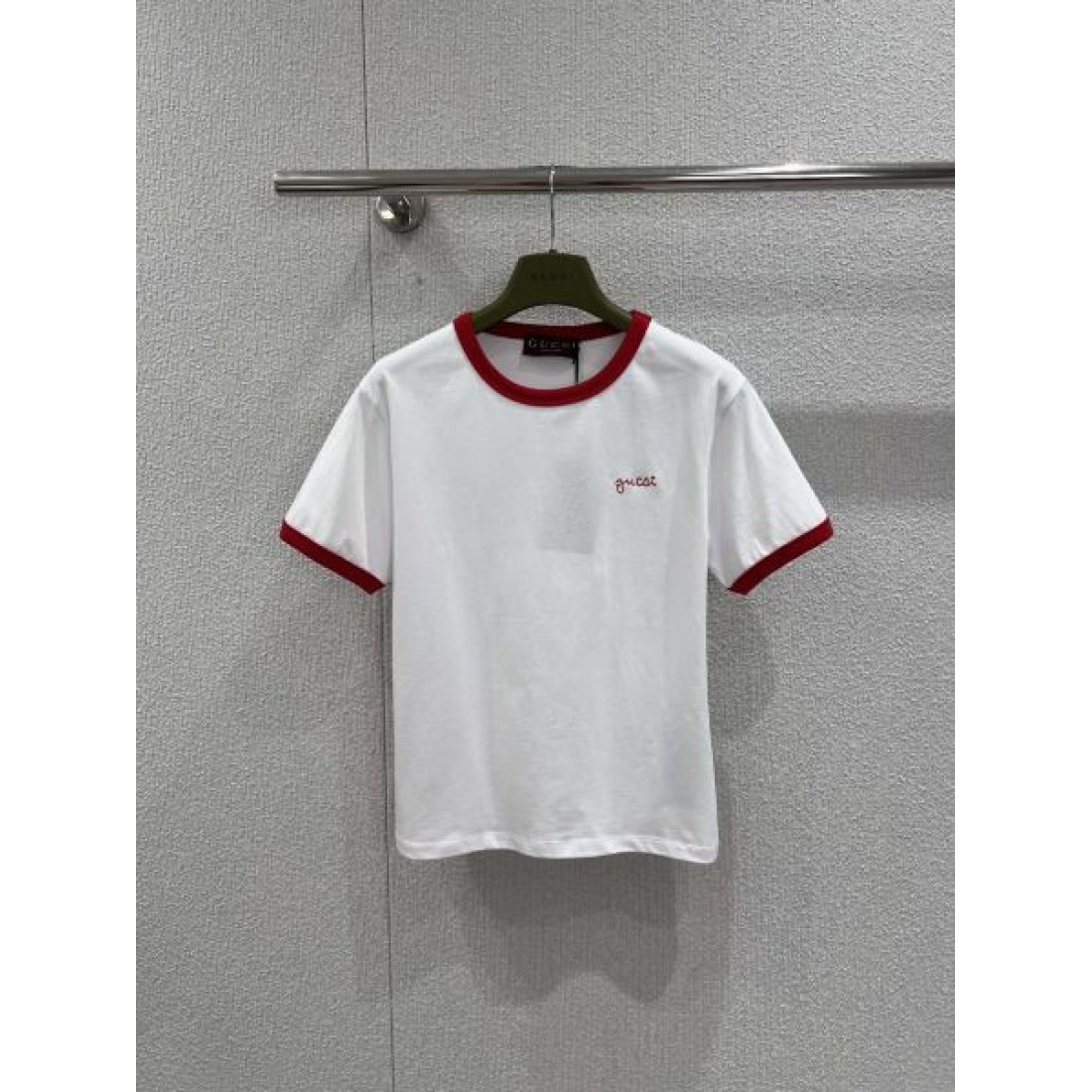 都会的 モダン GUCCI グッチ コピー 半袖Tシャツ コーデ万能 状態良好