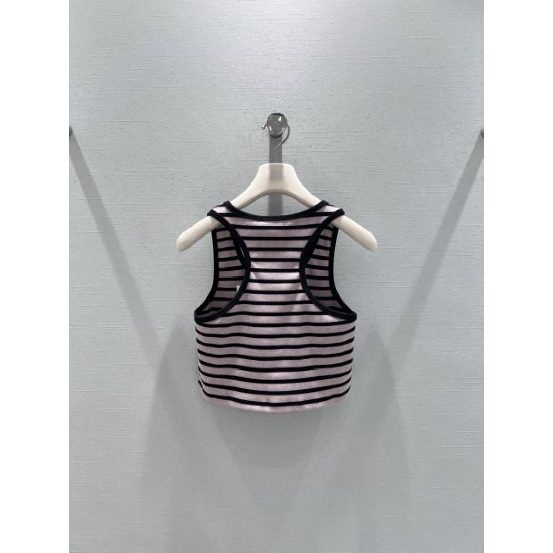 可憐 上品 MIU MIU ミュウミュウ コピー ニットベスト 重ね着万能 デザイン性高