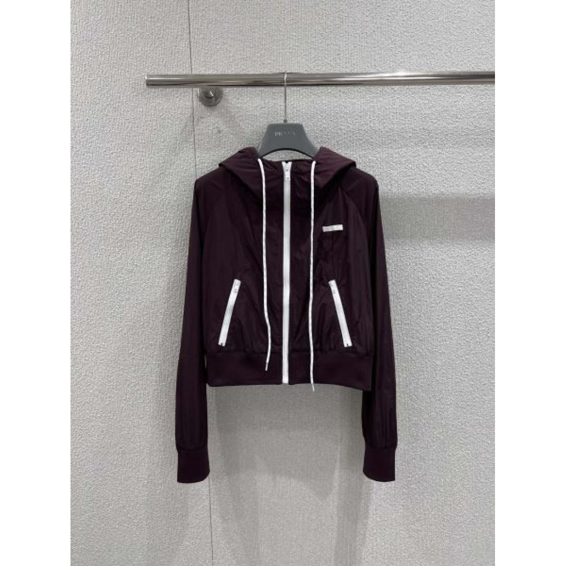 クラシック 高級感 CELINE セリーヌ スーパーコピー ジャケット エレガント 洗練