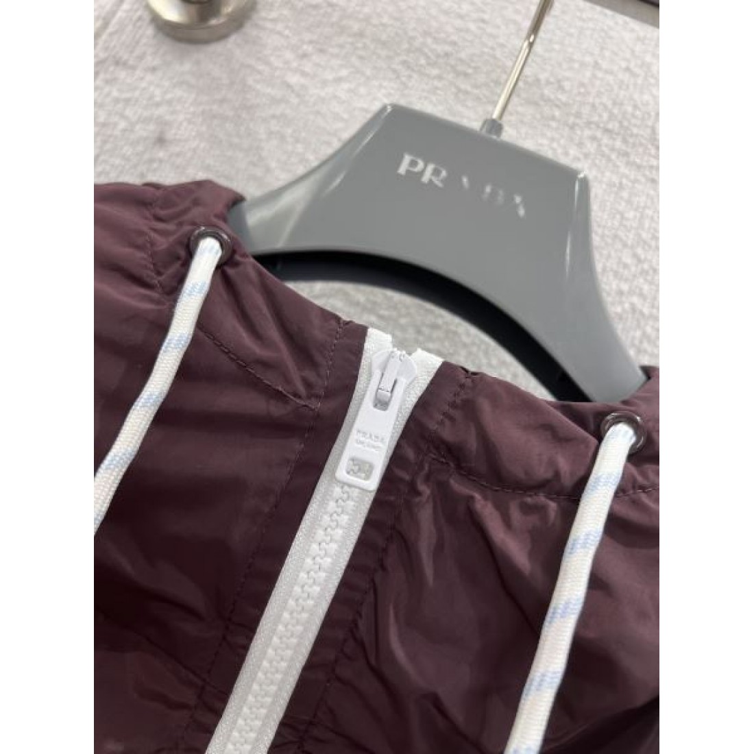 クラシック 高級感 CELINE セリーヌ スーパーコピー ジャケット エレガント 洗練