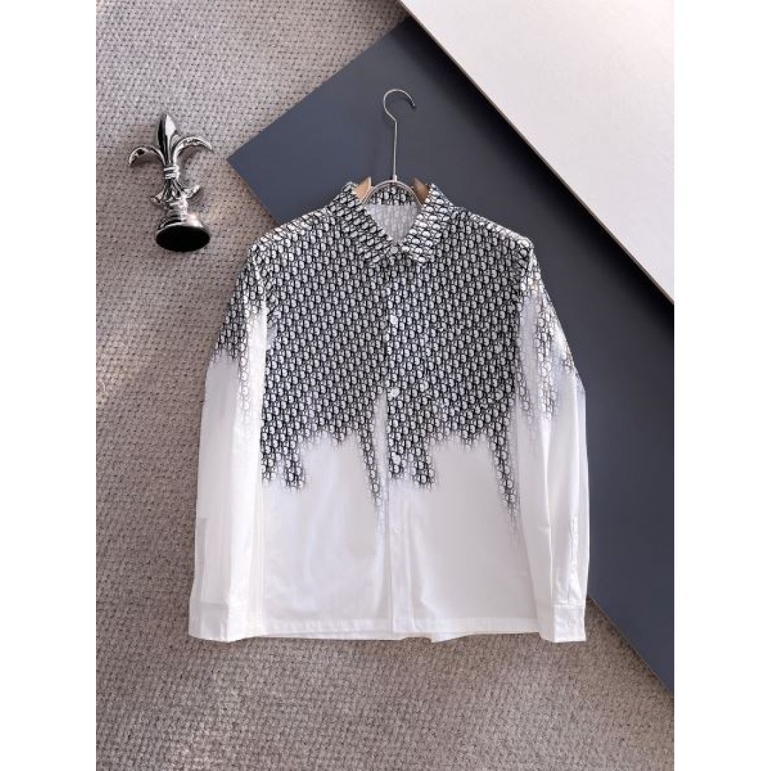 洗練 上品 DIOR ディオール スーパーコピー 長袖シャツ 柔らか素材 着心地良好