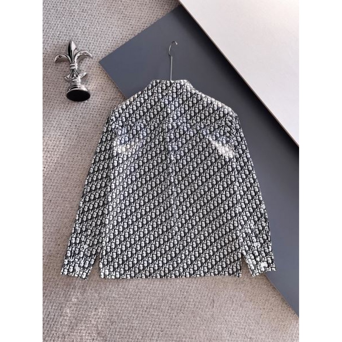 人気 定番 DIOR ディオール スーパーコピー 長袖シャツ 上質生地 大人スタイル