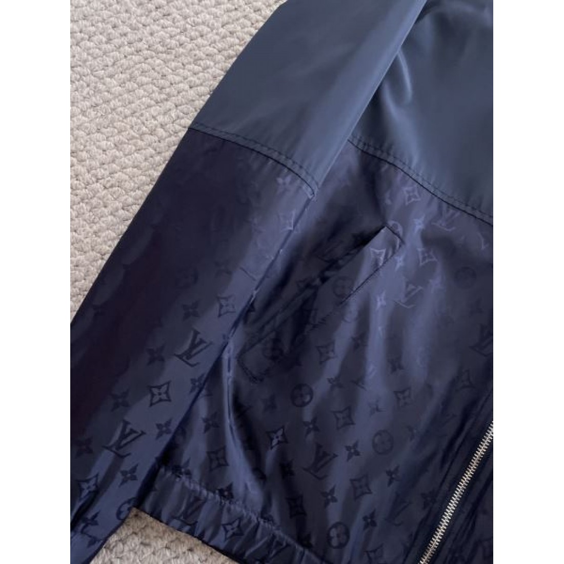  上品エレガント 高品質 LOUIS VUITTON ルイヴィトン スーパーコピー ジャケット 存在感 高見え