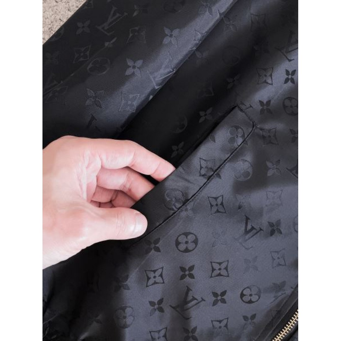 人気 定番 LOUIS VUITTON ルイヴィトン スーパーコピー ジーンズ 魅力的