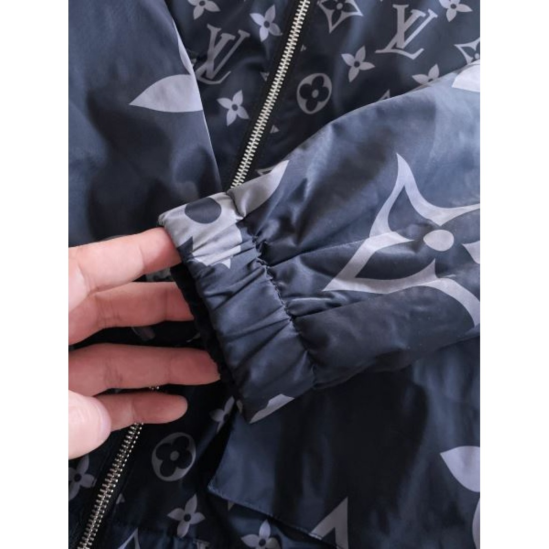 立体 美脚 LOUIS VUITTON ルイヴィトン スーパーコピー ジーンズ フィット感