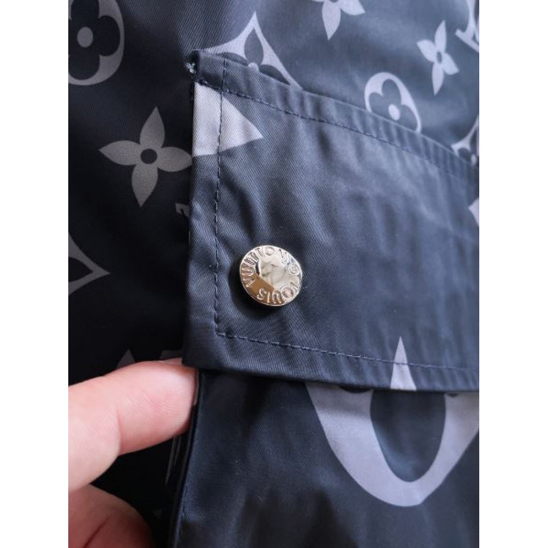 立体 美脚 LOUIS VUITTON ルイヴィトン スーパーコピー ジーンズ フィット感