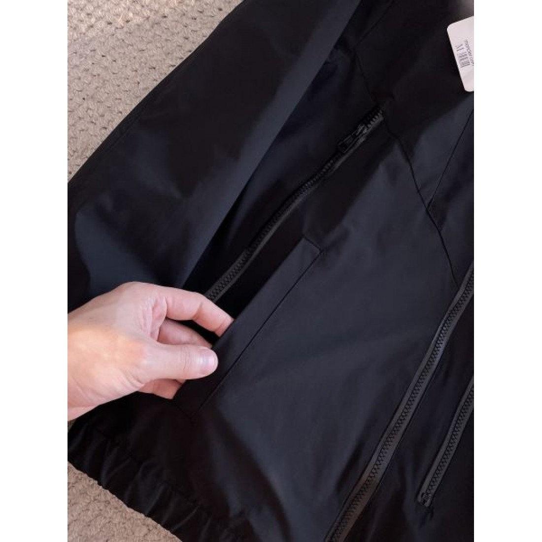 都会的 重厚 MONCLER モンクレール スーパーコピー ジャケット 存在感