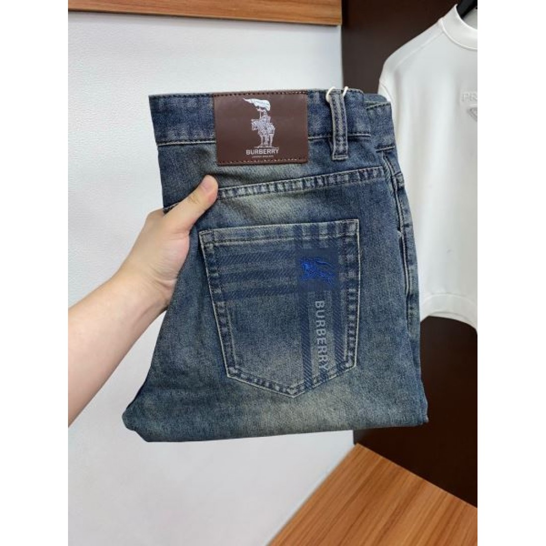  エレガント ラグジュアリー BURBERRY バーバリー スーパーコピー ジーンズ 上質
