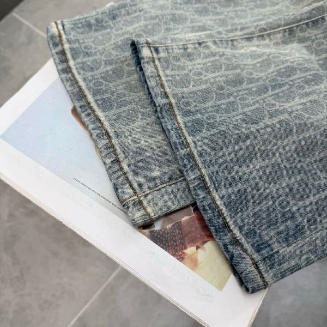 洗練 上質 DIOR ディオール ジーンズ スーパーコピー 高級感