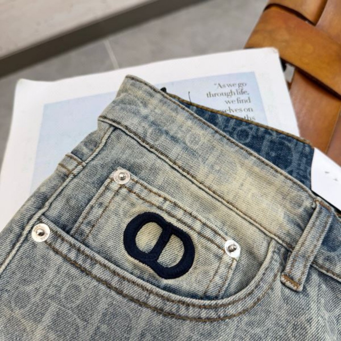 洗練 上質 DIOR ディオール ジーンズ スーパーコピー 高級感