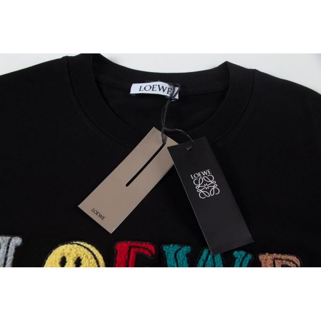  大人シンプル モダンデザイン LOEWE ロエベ コピー 半袖Tシャツ 柔らか素材 着回し便利