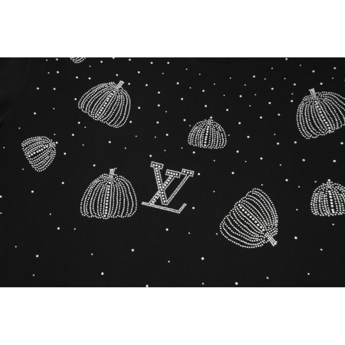 上質素材 シンプル上品 LOUIS VUITTON ルイヴィトン コピー 半袖Tシャツ 快適着心地 人気定番