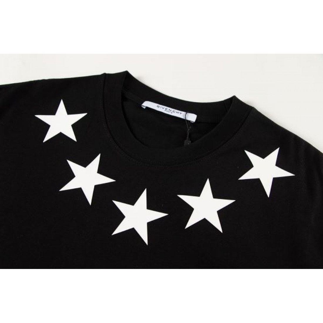 シンプル高見え 洗練スタイル LOUIS VUITTON ルイヴィトン コピー 半袖Tシャツ 軽量素材 夏定番