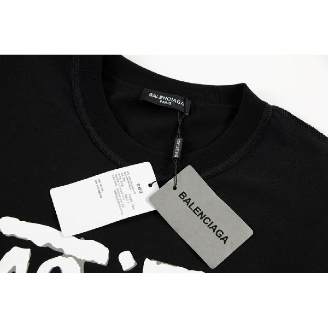  シンプル高級感 洗練カジュアル BALENCIAGA バレンシアガ コピー Tシャツ 軽量素材 デイリー向け