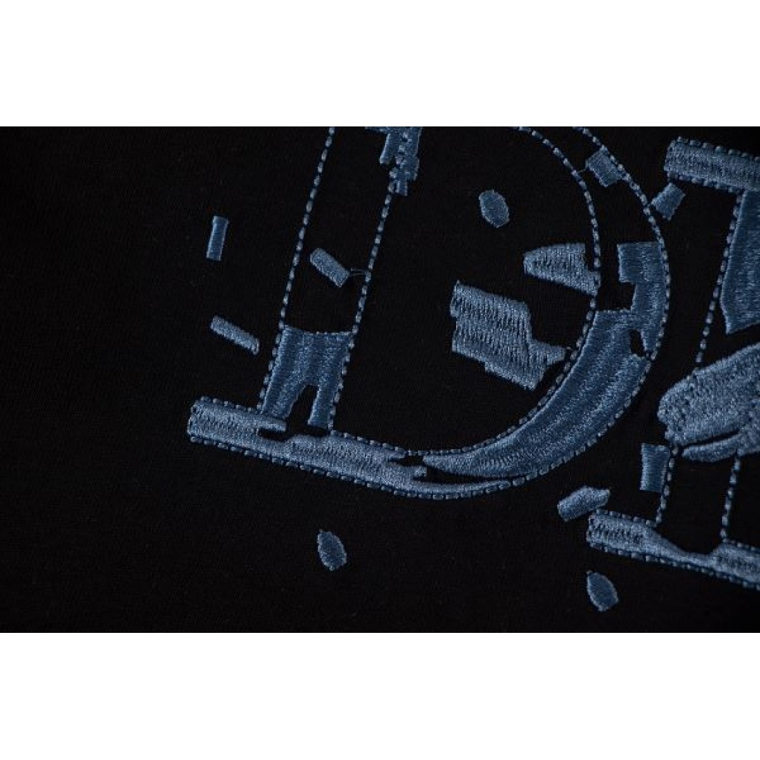 人気 定番 DIOR ディオール コピー Tシャツ 軽やか素材 夏定番