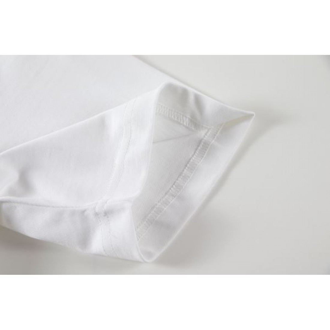 人気モデル 高品質 DIOR ディオール コピー Tシャツ 通気性素材 夏人気