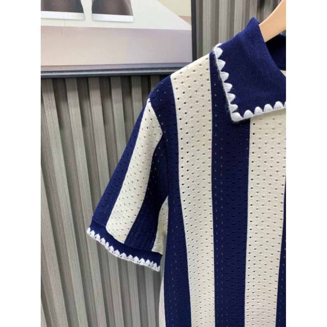 ミニマル 洗練 LOEWE ロエベ コピー Tシャツ 軽やか素材 大人スタイル