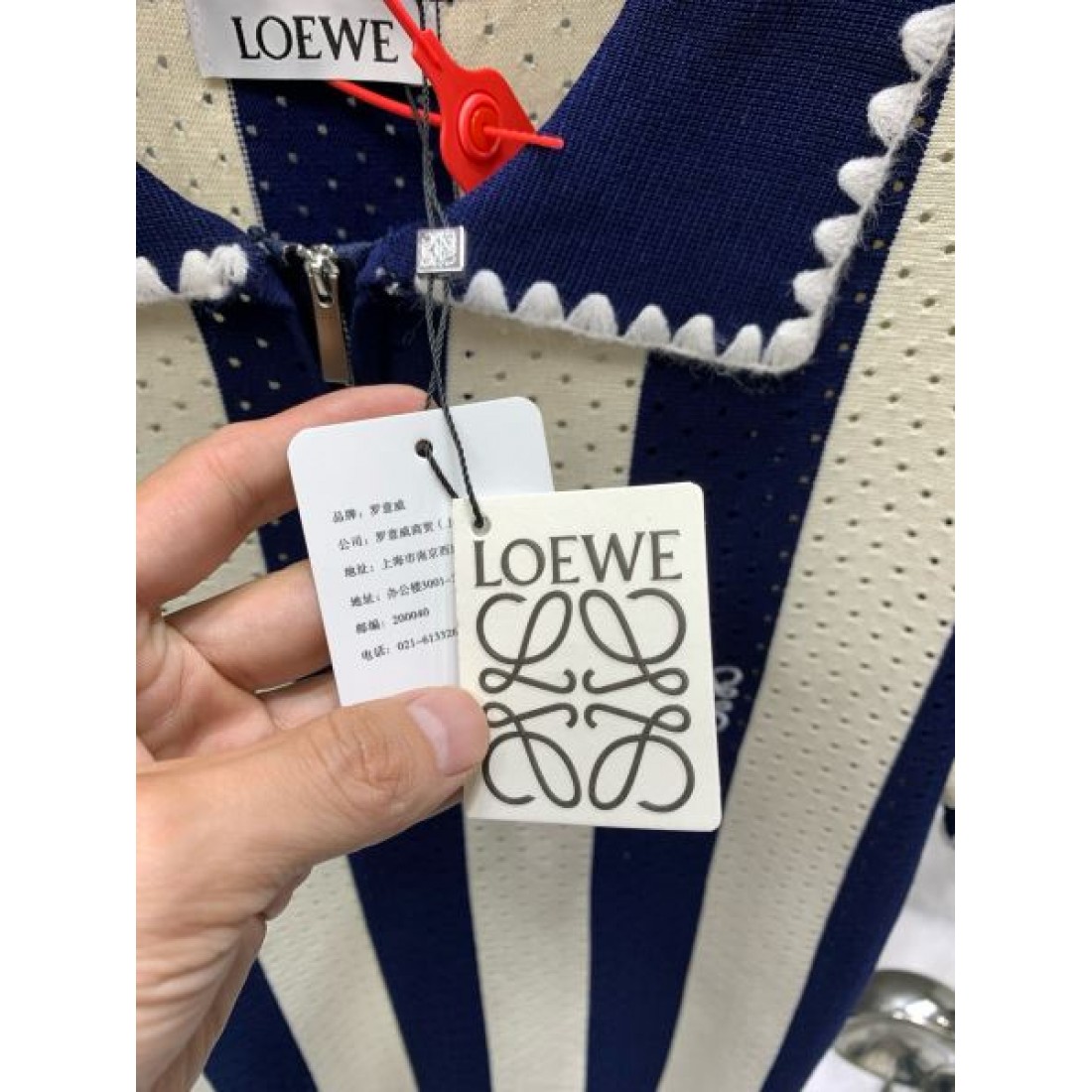 ミニマル 洗練 LOEWE ロエベ コピー Tシャツ 軽やか素材 大人スタイル