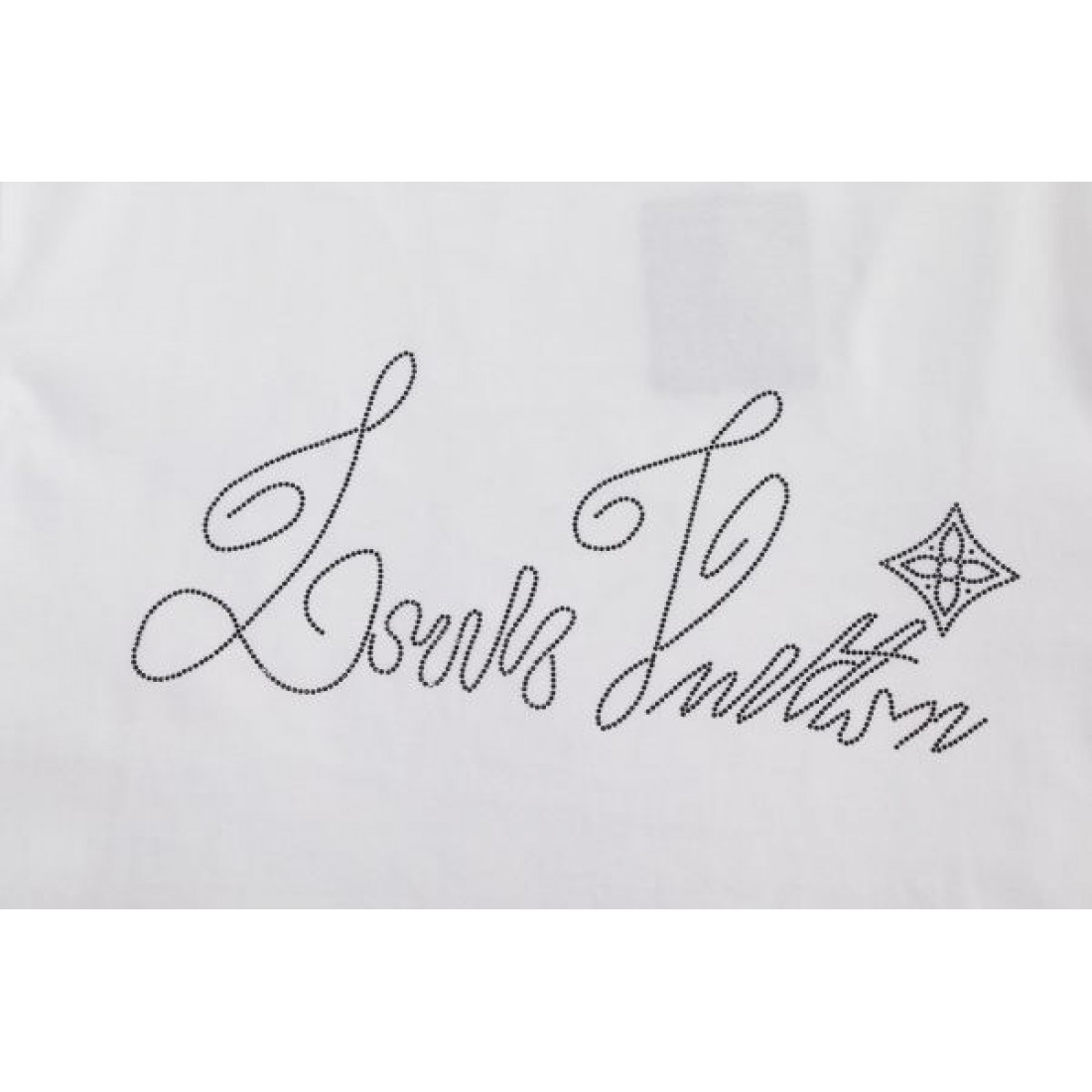 スタイリッシュ 洗練 LOUIS VUITTON ルイヴィトン コピー Tシャツ 軽量素材 快適フィット