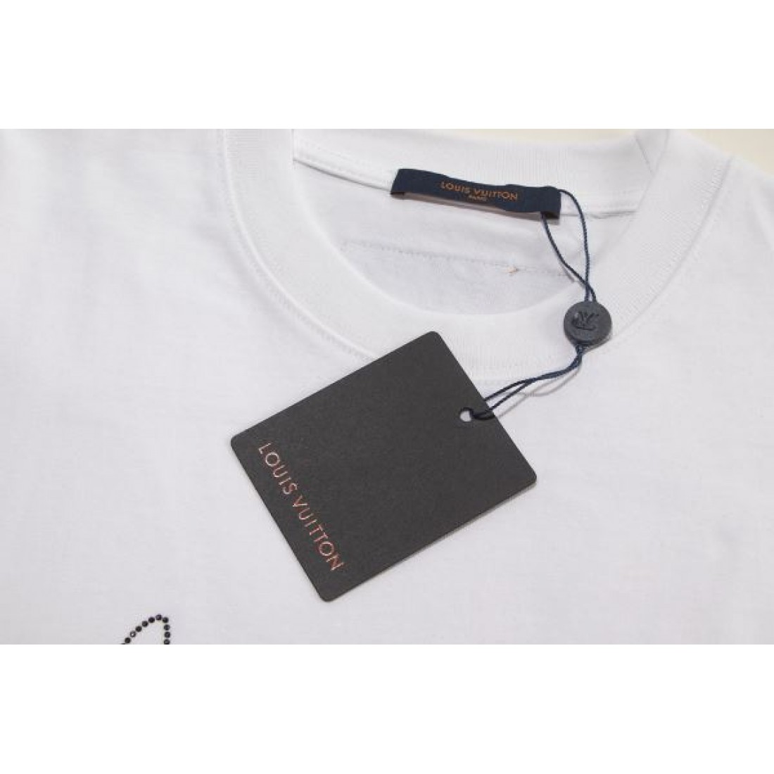 スタイリッシュ 洗練 LOUIS VUITTON ルイヴィトン コピー Tシャツ 軽量素材 快適フィット