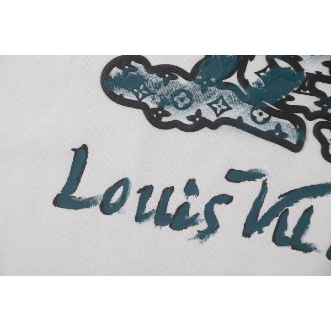 都会的デザイン 上品 LOUIS VUITTON ルイヴィトンコピー  Tシャツ 柔らか素材 快適