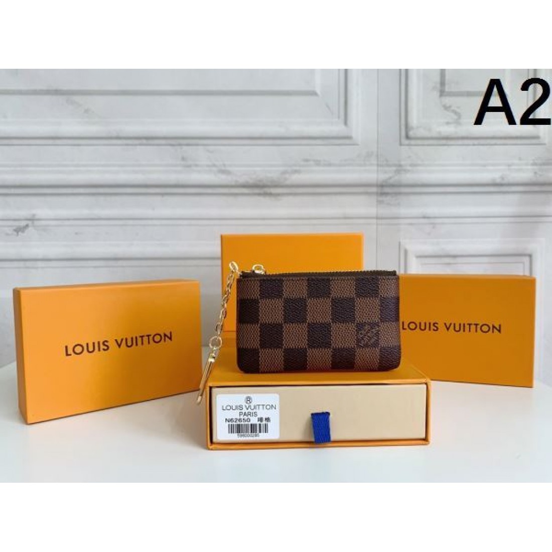 ルイ・ヴィトン コピー 財布 カードケース 小銭入れ一体 ダミエ柄 ラウンドジップ LOUIS VUITTON チェーン付き 
