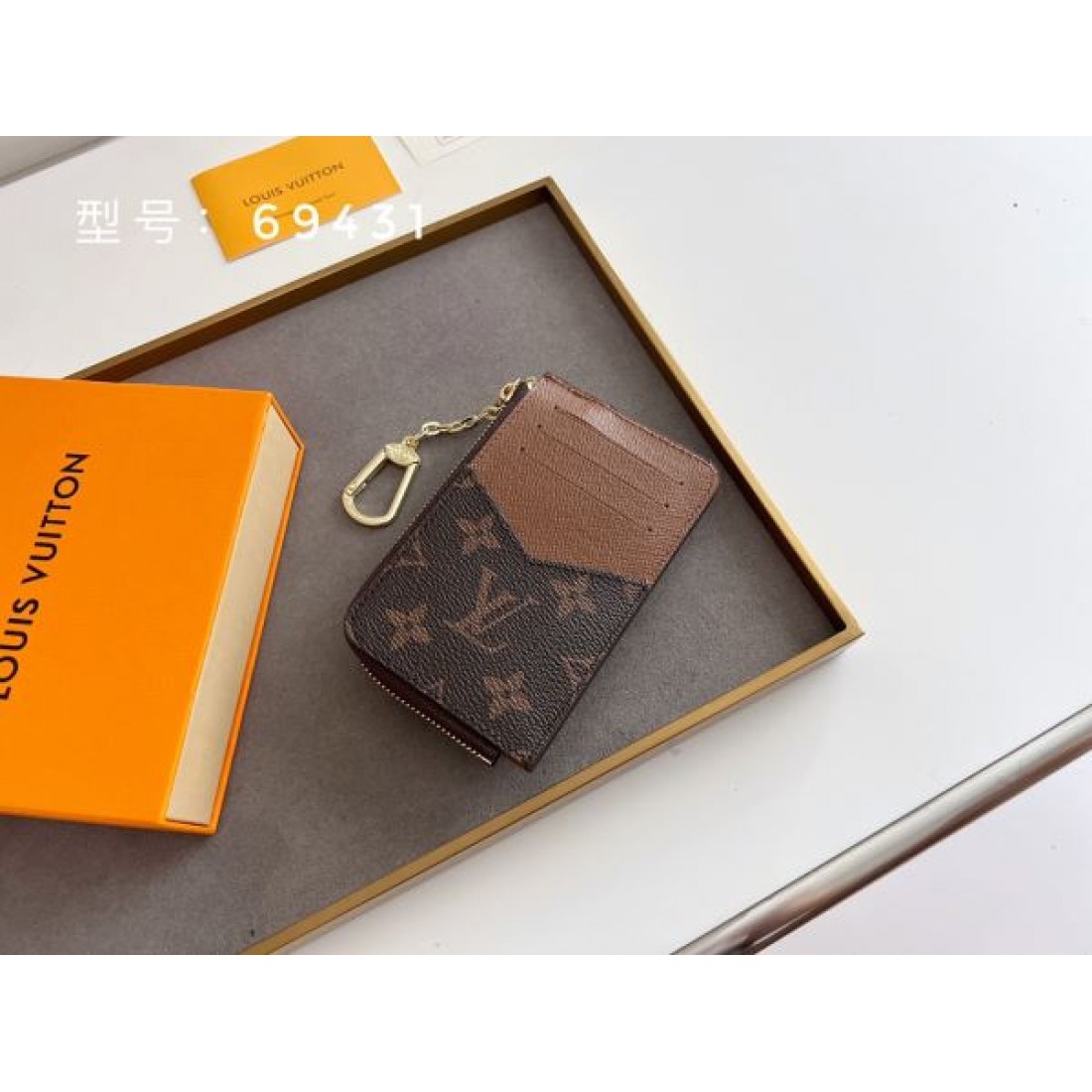 高見え Louis Vuitton ミニ財布 コンパクト カード収納 一体型 コンパクト財布  ルイヴィトン コピー 