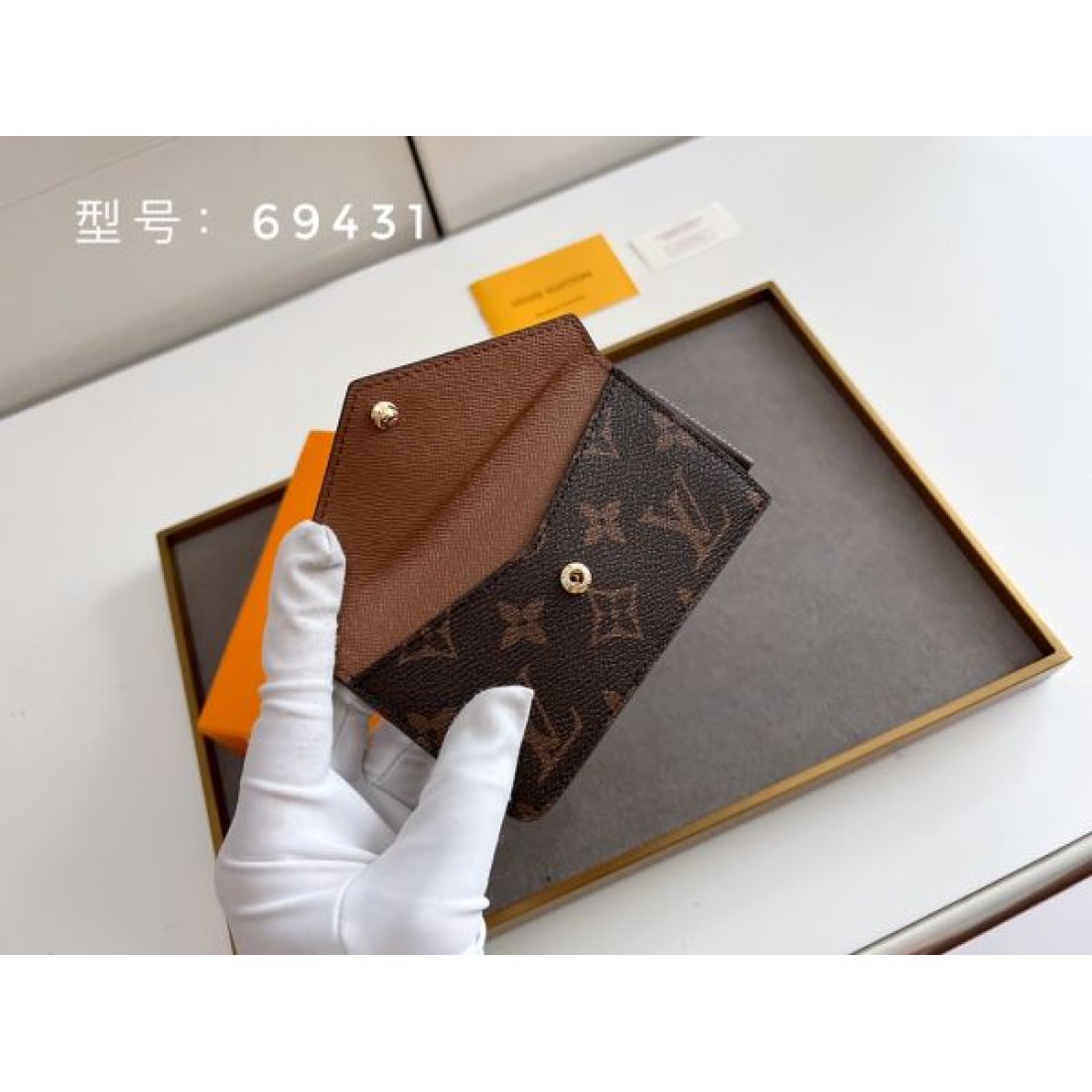高見え Louis Vuitton ミニ財布 コンパクト カード収納 一体型 コンパクト財布  ルイヴィトン コピー 