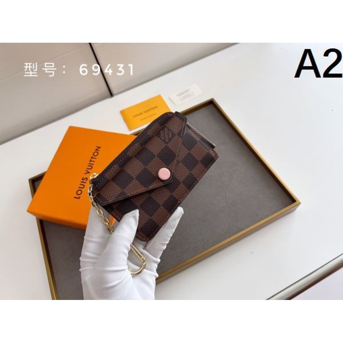 Louis Vuitton 多機能 カード収納 ルイヴィトン コピー ミニ財布 多色展開 フラップ