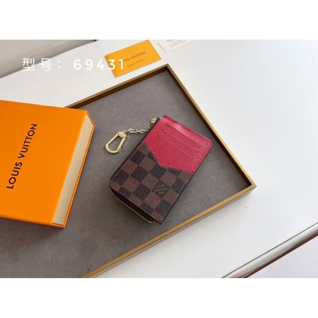 Louis Vuitton 多機能 カード収納 ルイヴィトン コピー ミニ財布 多色展開 フラップ