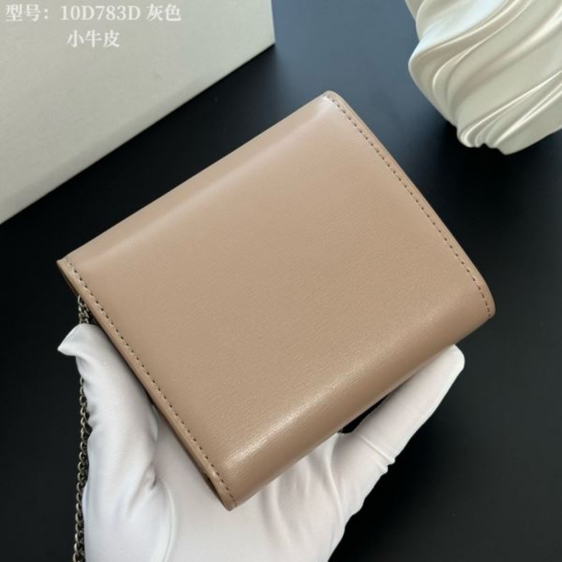 洗練 上質 CELINE セリーヌ コピー  三つ折り財布 コンパクト 軽量