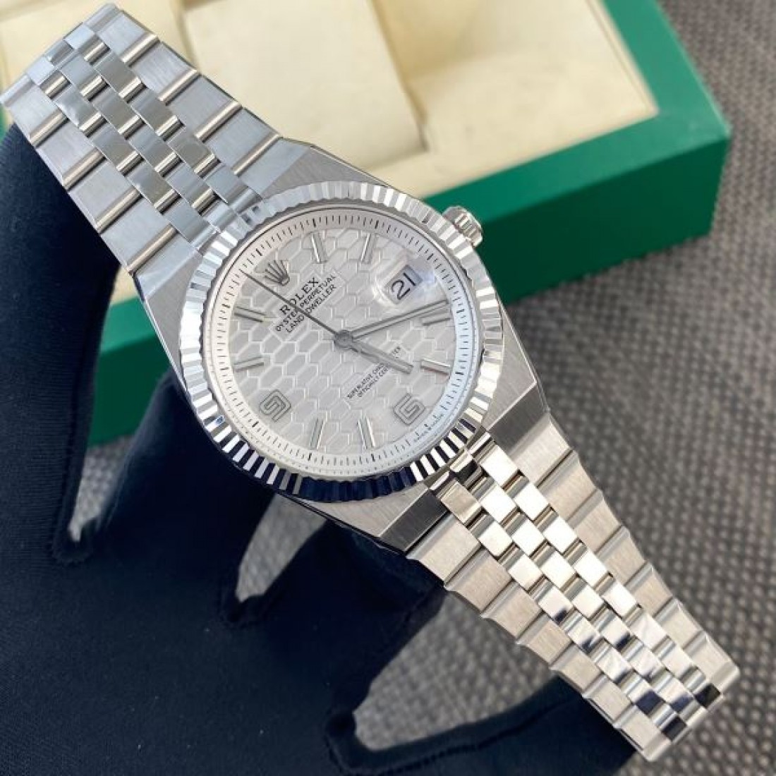 2026新作 ラグジュアリー 洗練 大人向け ロレックス スーパーコピー ROLEX 時計