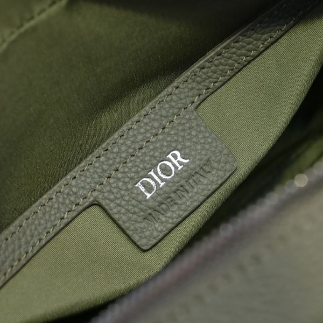 高級感 上品 人気 大容量 斜め掛け ディオール DIOR コピー ショルダーバッグ