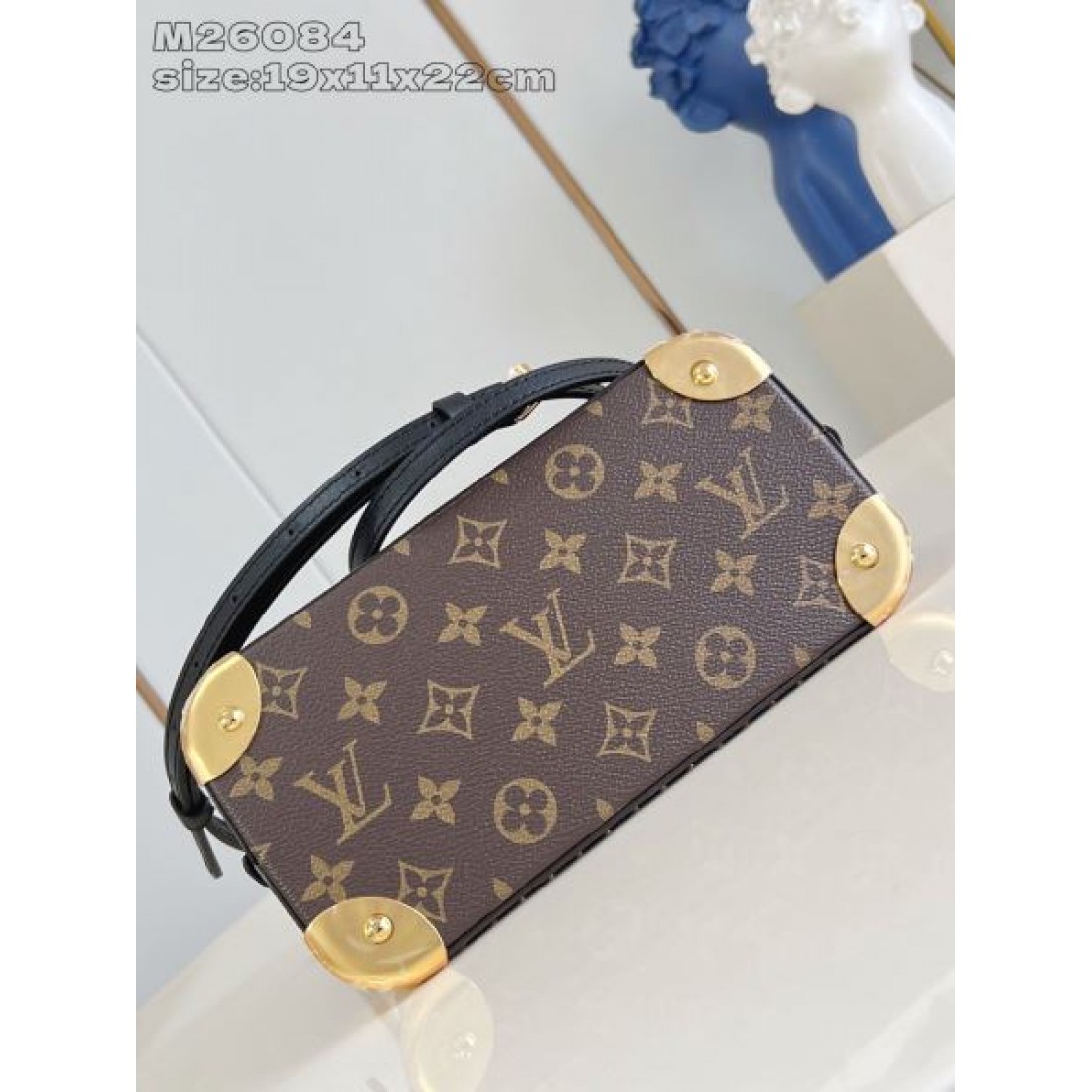 シンプル 高級感 ルイヴィトン LOUIS VUITTON コピー トートバッグ 収納力抜群 おしゃれ