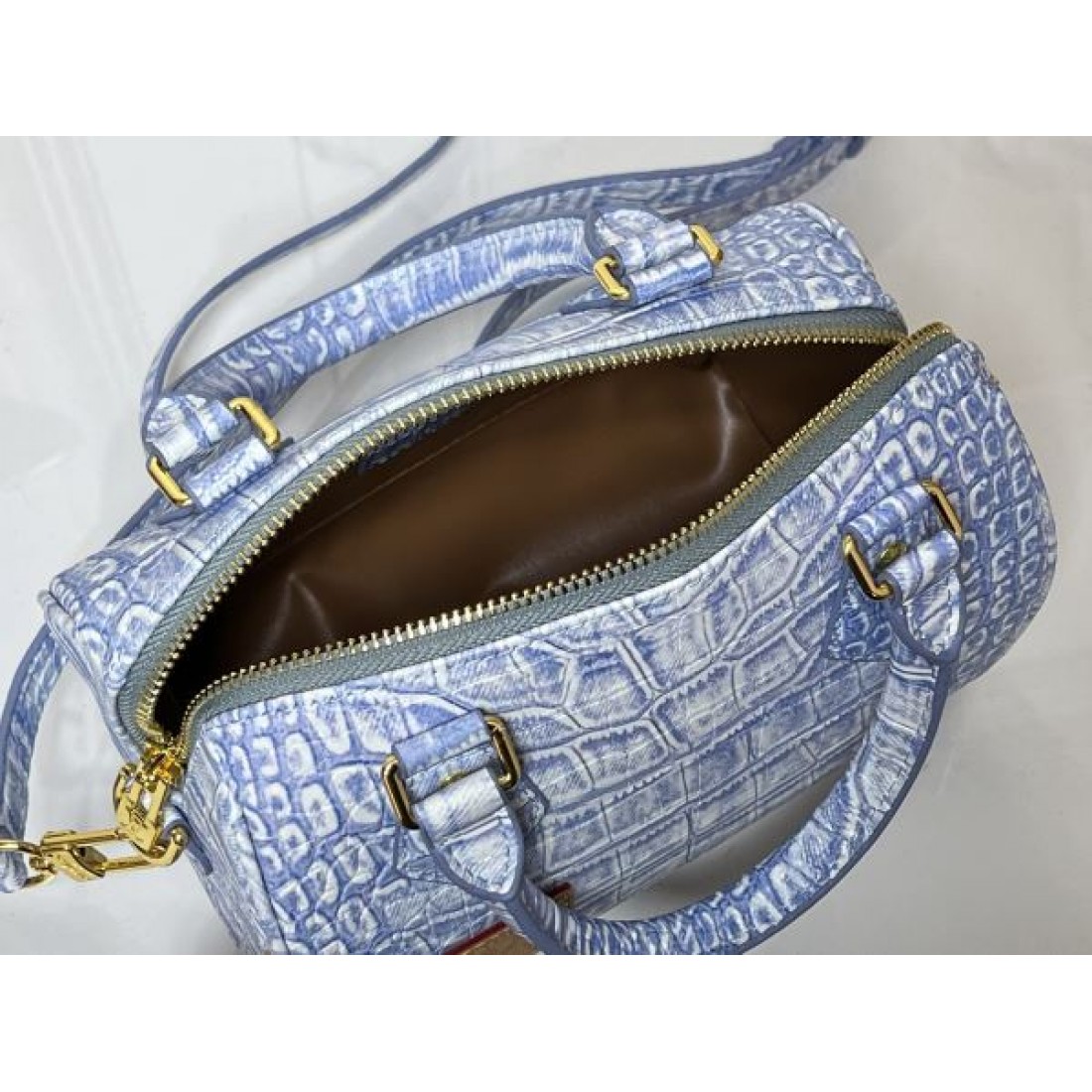 売れ筋 LOUIS VUITTON ルイヴィトン コピー トートバッグ モダン 上質 丈夫