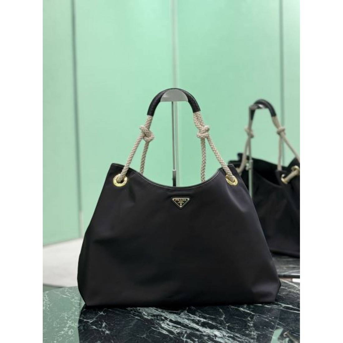 話題沸騰 PRADA プラダ コピー トートバッ...