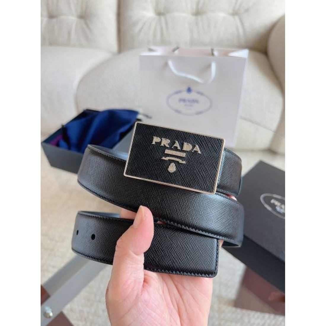 シャープ輪郭 Prada プラダ コピー ベルト...